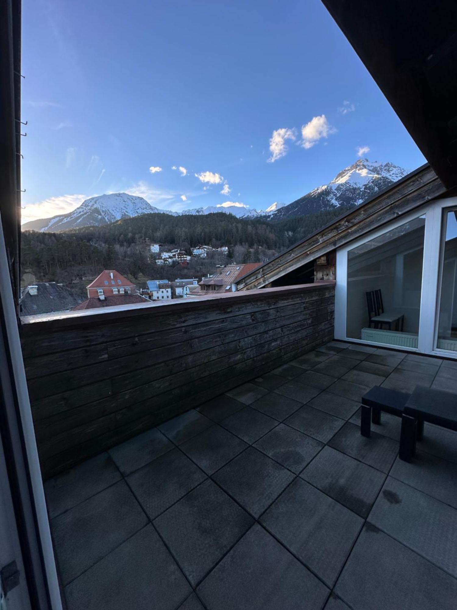 Geraeumiges Sonniges Apartment Mit Bergblick امست المظهر الخارجي الصورة