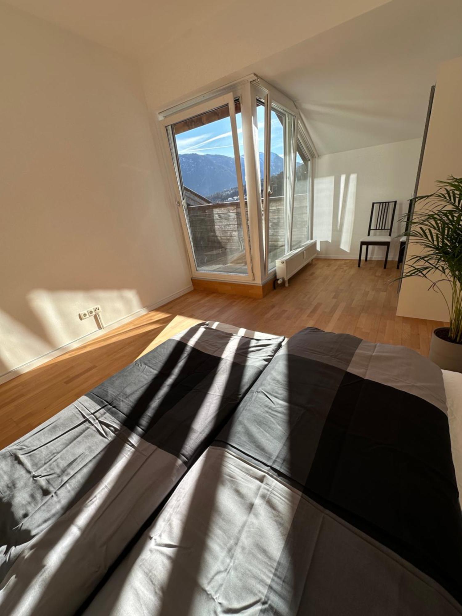 Geraeumiges Sonniges Apartment Mit Bergblick امست المظهر الخارجي الصورة